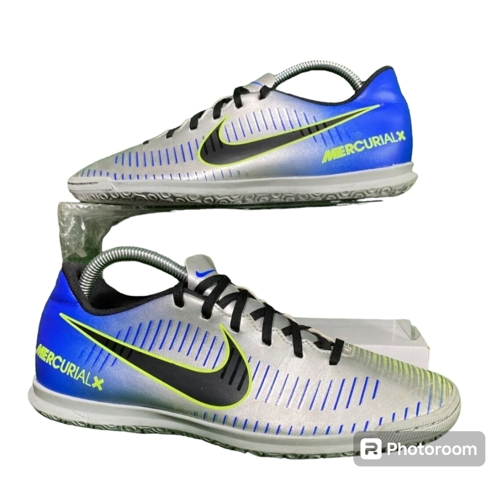 Nike Neymar Indoor Soccer Shoes